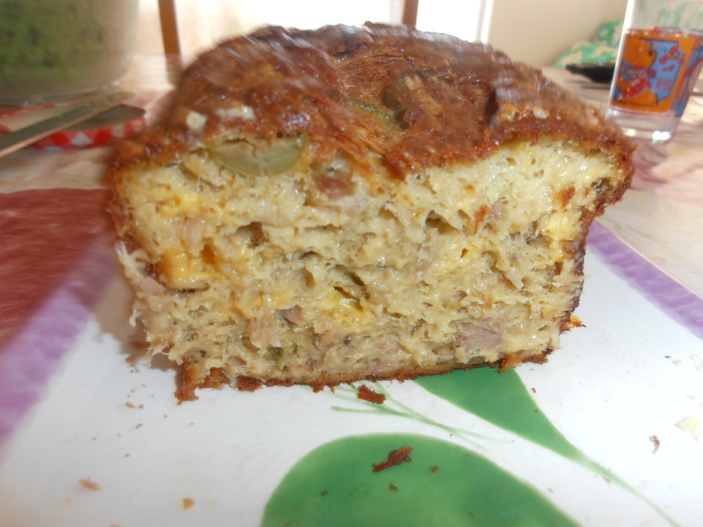 Cake salé au thon